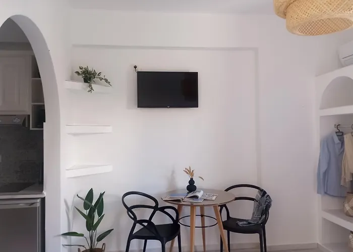 卡捷琳娜公寓 * Naxos City