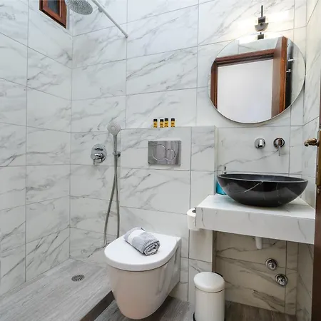 Katerina Studios * Naxos City
